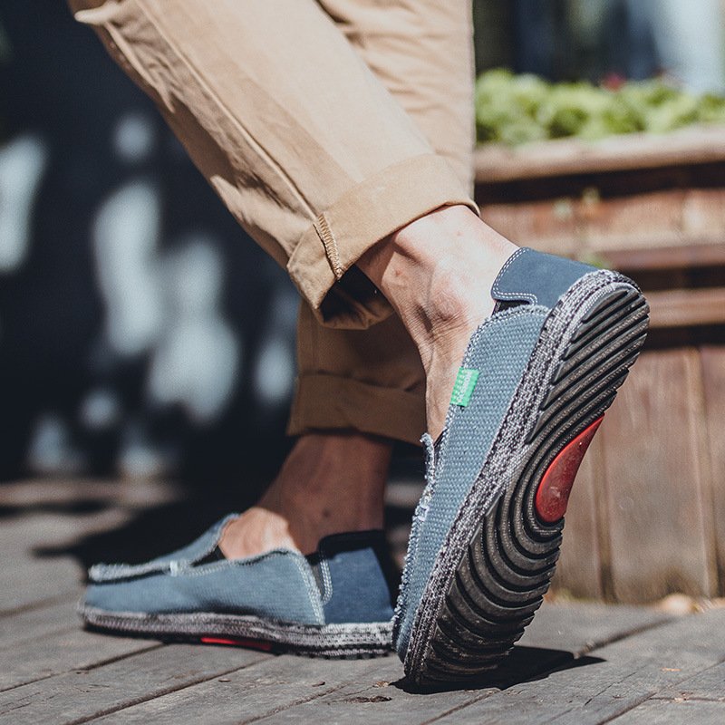 Retro Slip-On Shoe